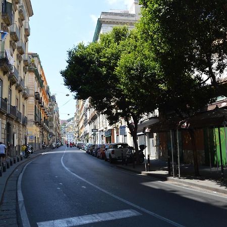Apartmán Casa Flora Al Corso Neapol Exteriér fotografie